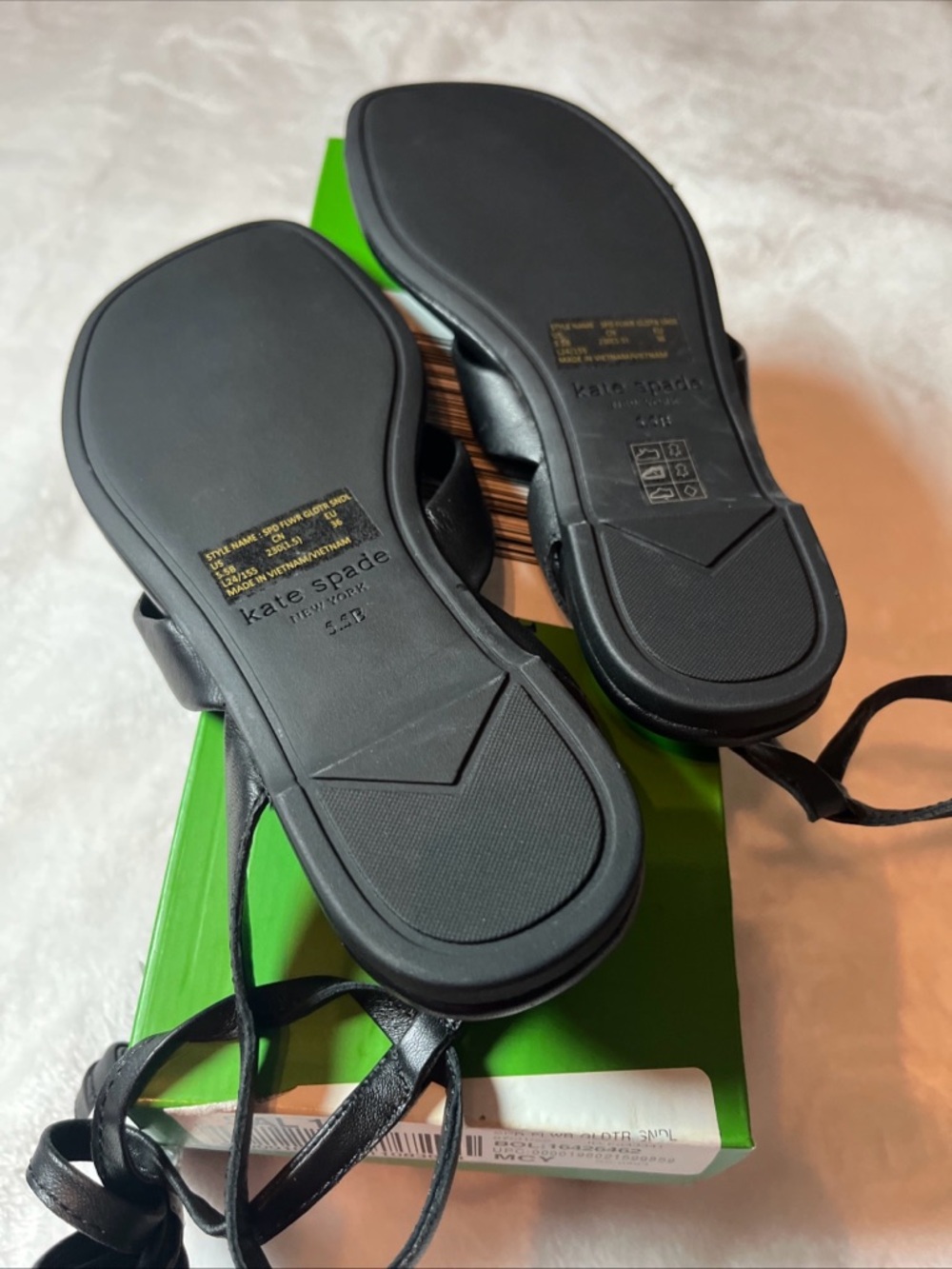 kate spade Black Lace-Up Toe-Post Sandals with Ankle Wraps size 5.5 B - Picture 5 of 7